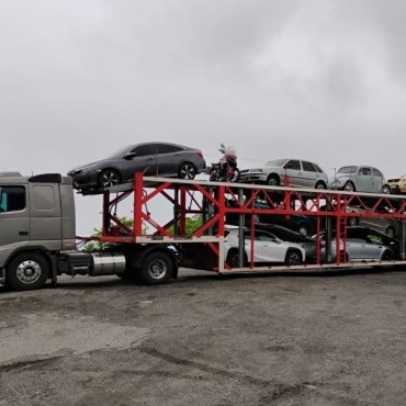 Transporte de Veículos em COLOMBO