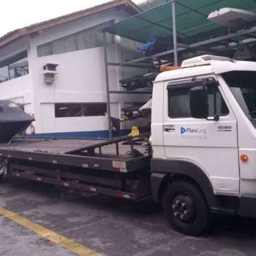 Transporte de Jet Ski em COLOMBO